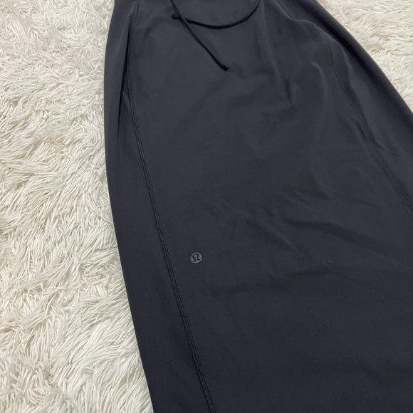 Lululemon Rather Be Gathered Dress - Size 4 - black - Picture 5 of 9